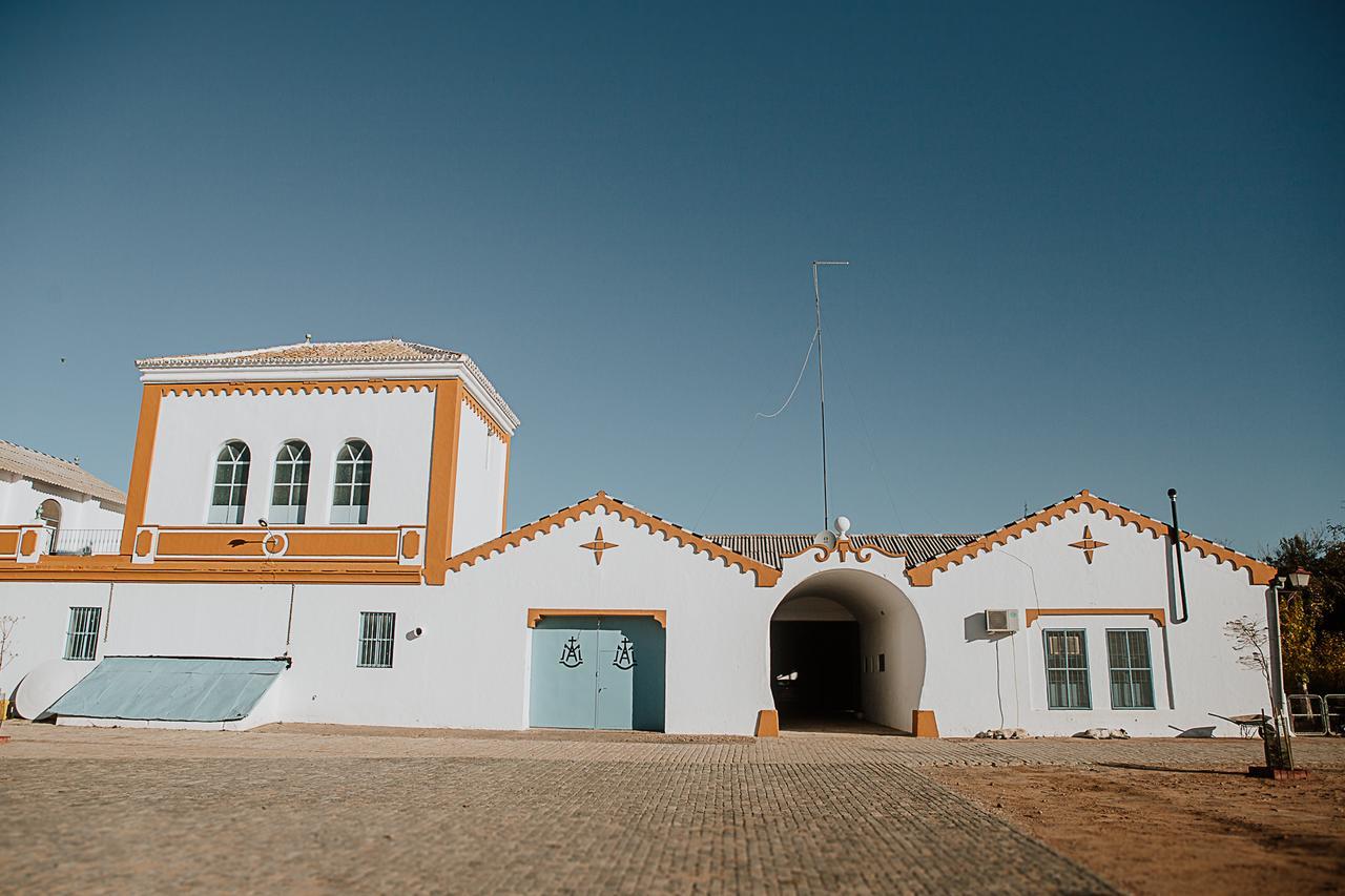 Cortijo Santa Clara Villa Carmona  Luaran gambar